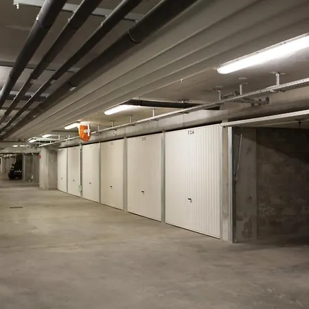 With Garage Near Perrache Train Station Center *
